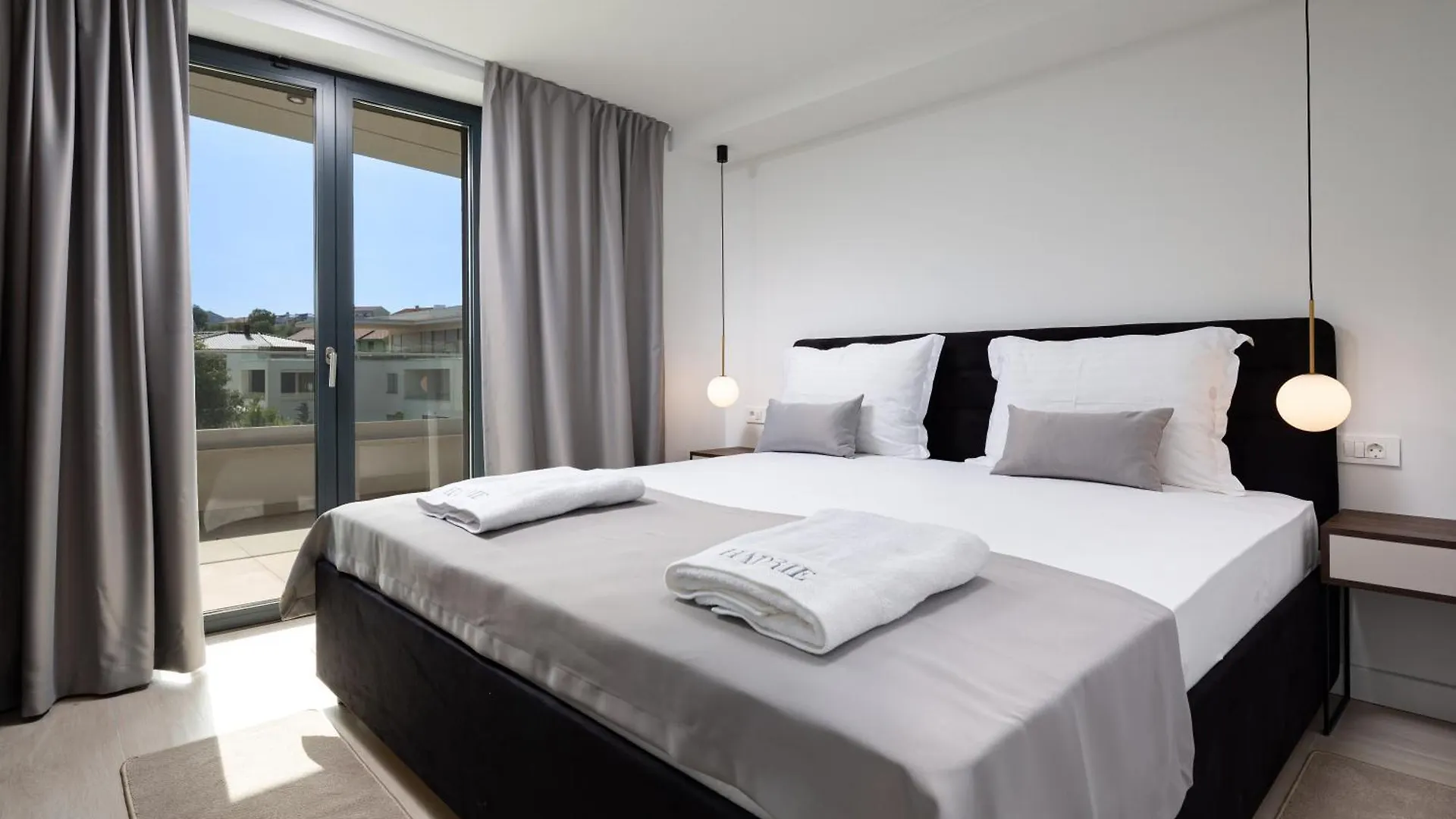 Hadrie Luxury Resort And Villas Azimut Малинска Апартаменты