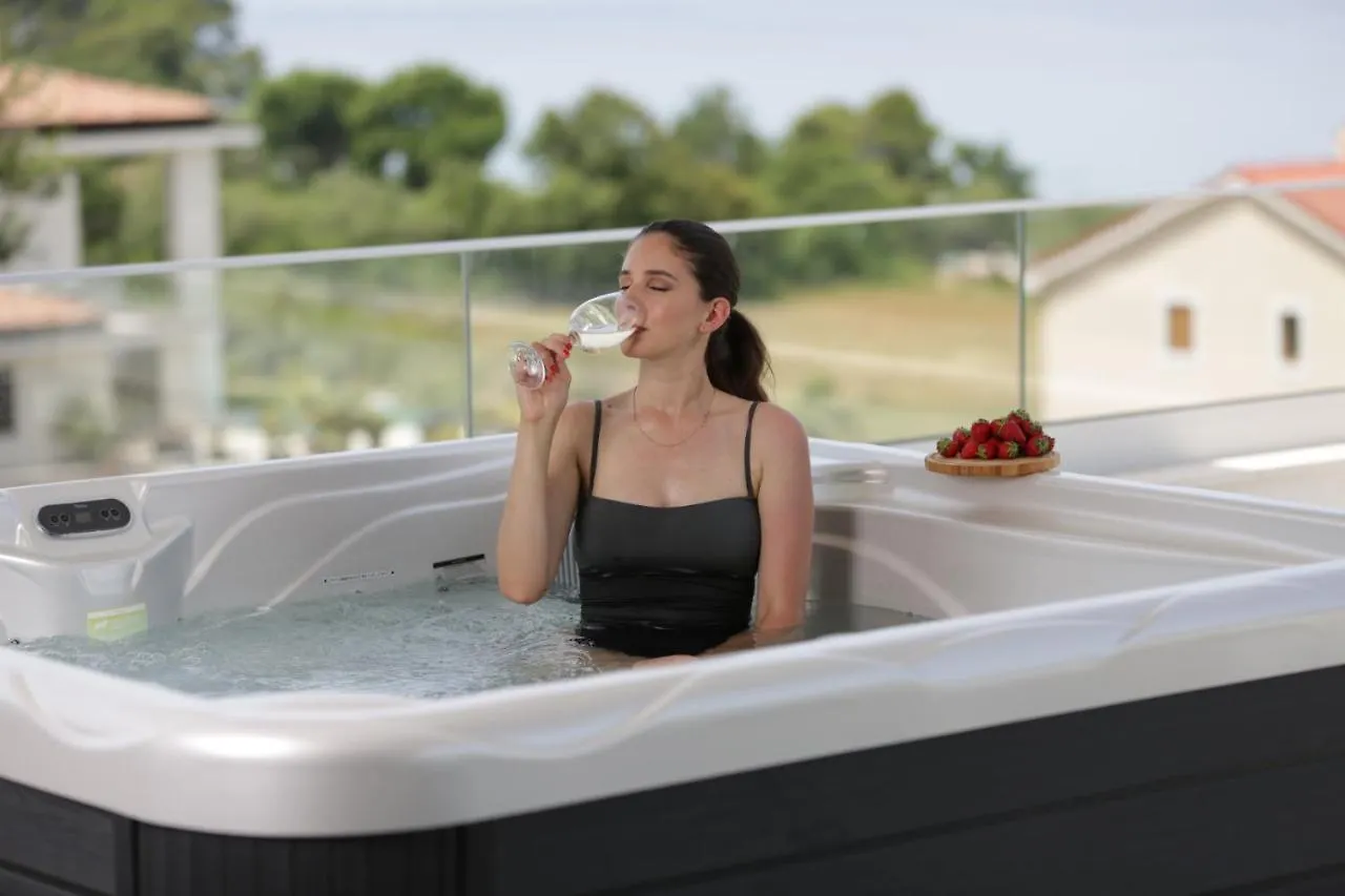 Hadrie Luxury Resort And Villas Azimut Malinska 0*,